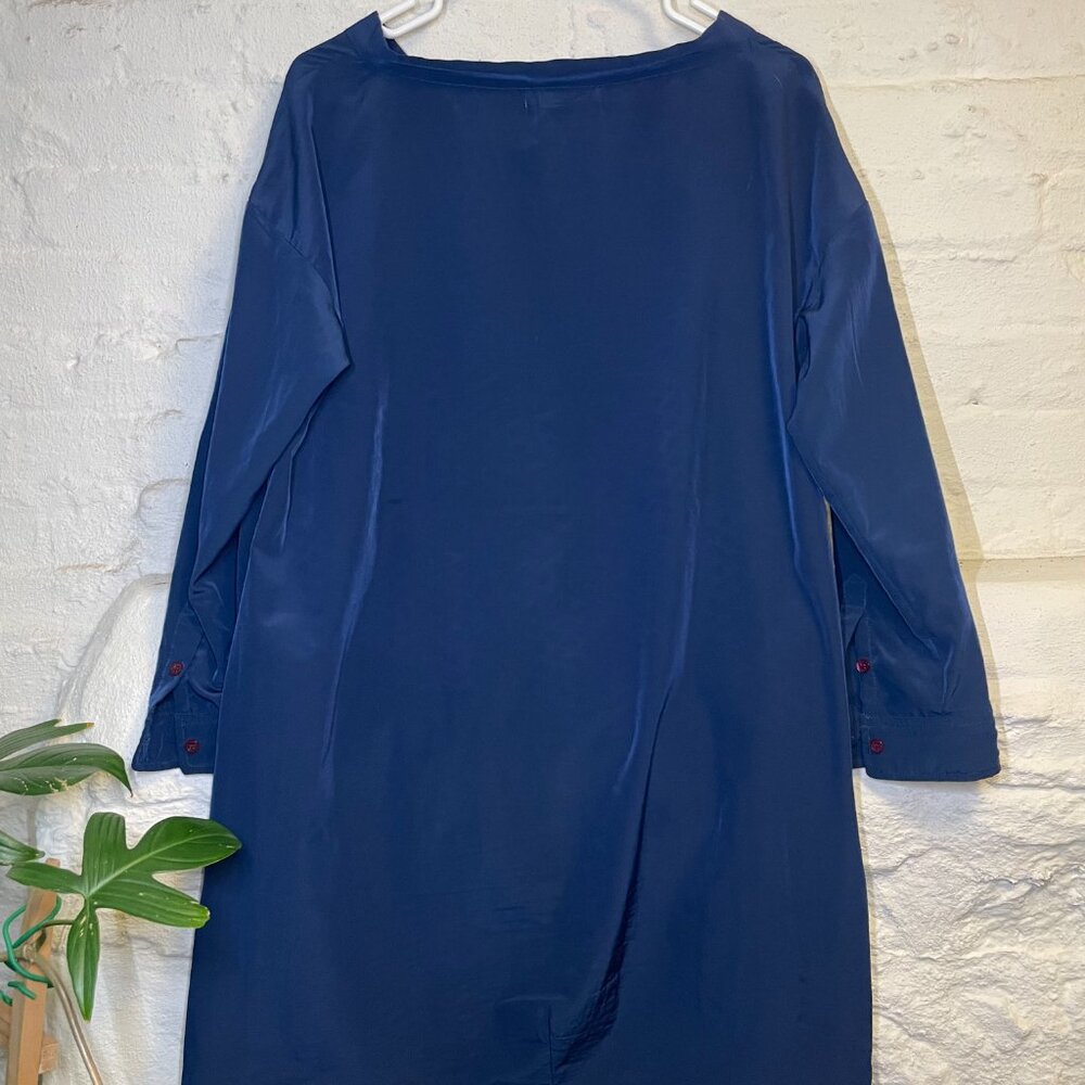 Unique Boxy Designer button up - Picture 4 of 4